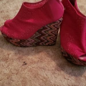 Cheap women's heels